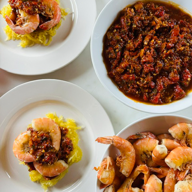Gigantic Shrimp with Oven Sauce over Spaghetti Squash