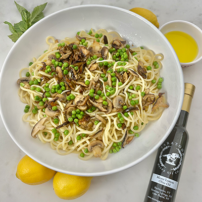 Pasta with Mushrooms, Peas and Pecorino