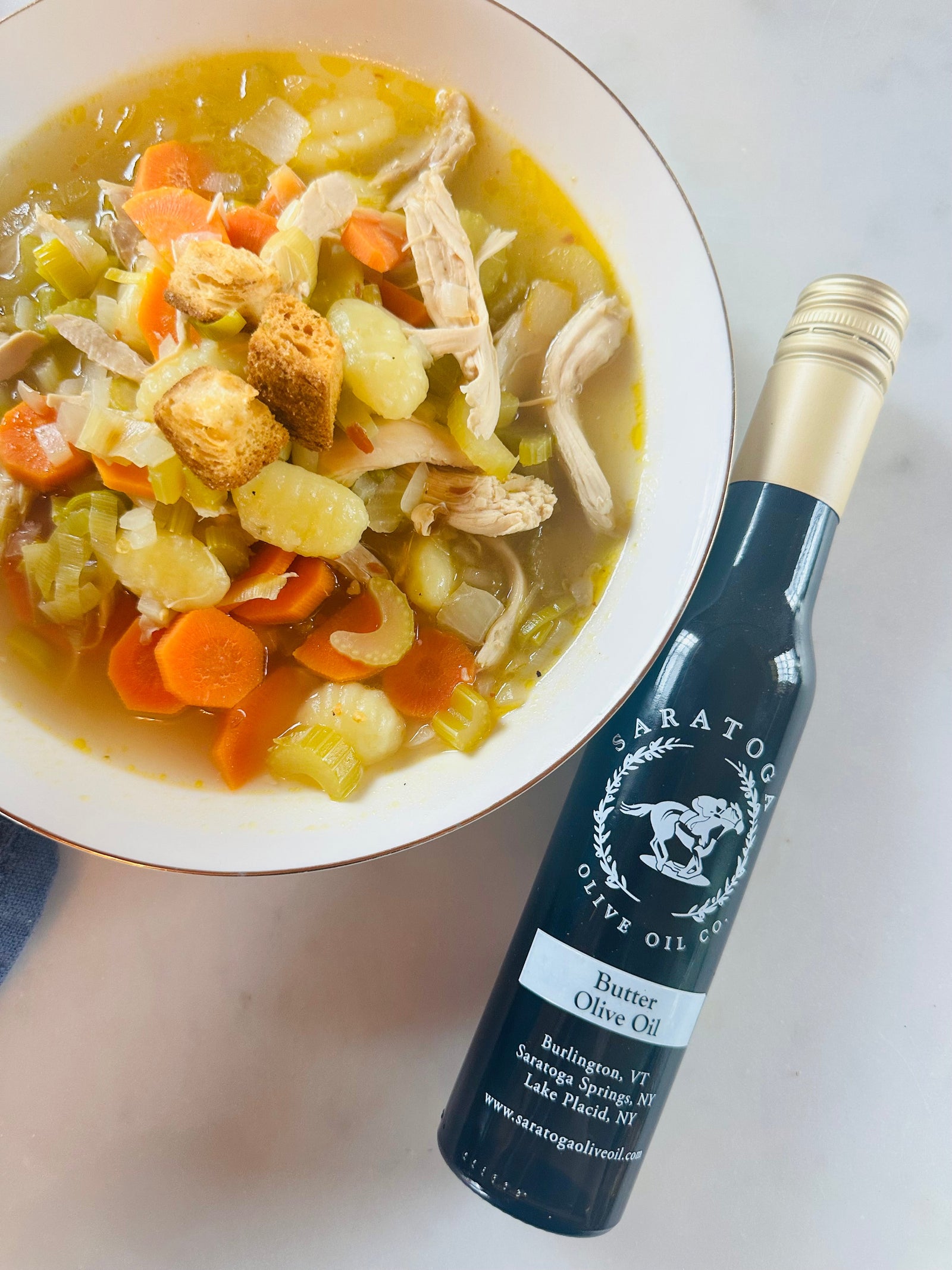 Spicy-ish Simple Chicken, Gnocchi & Leek Soup