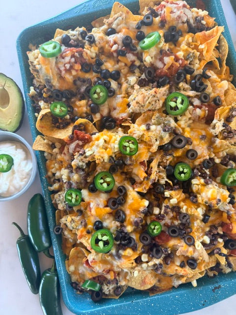 Salsa Verde Chicken Nachos