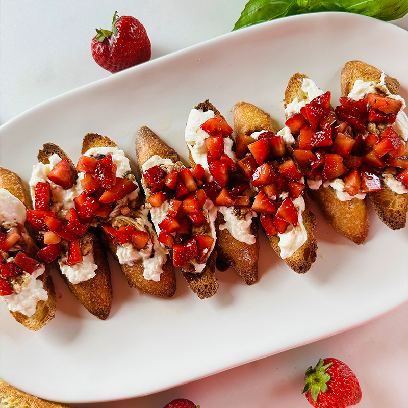 Strawberry Burrata Bruschetta