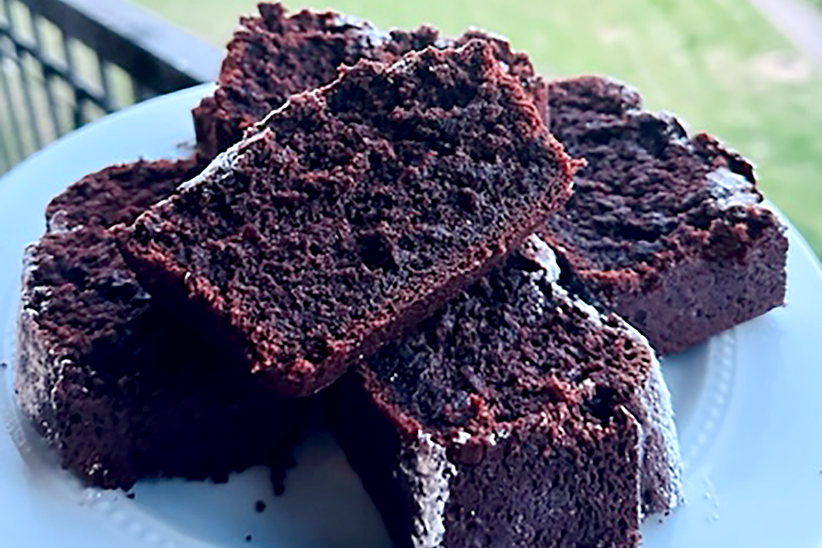 Absolutely Delicious Flourless Chocolate Cake - Sally's Baking Addiction
